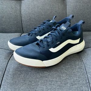 Men’s Vans Ultra Range -size12 in navy blue-Excellent used Condition